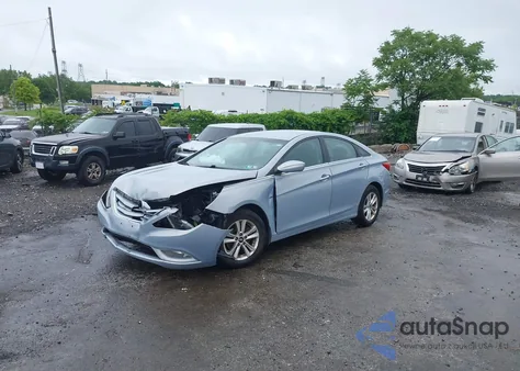 2013 Hyundai Sonata Gls z USA, uszkodzony, nr VIN 5NPEB4AC4DH706574